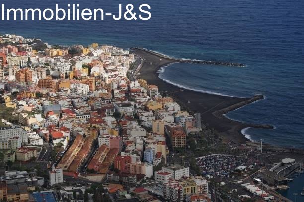 Fantastische Investitionsmöglichkeit! Gewerbezentrum in Puerto de la Cruz 