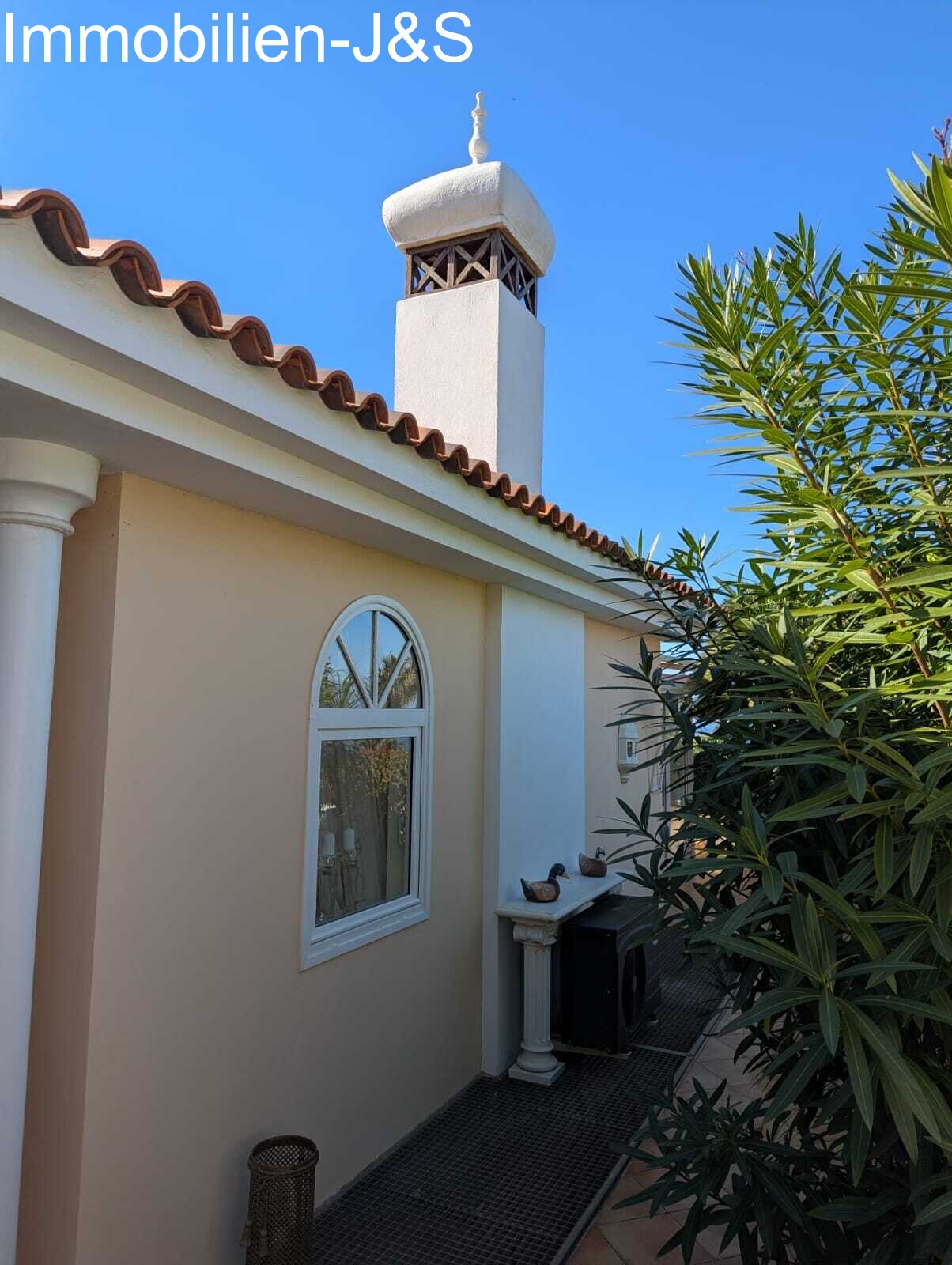 Wunderschöne freistehende Villa mit Pool und atemberaubenden Atlantikblick