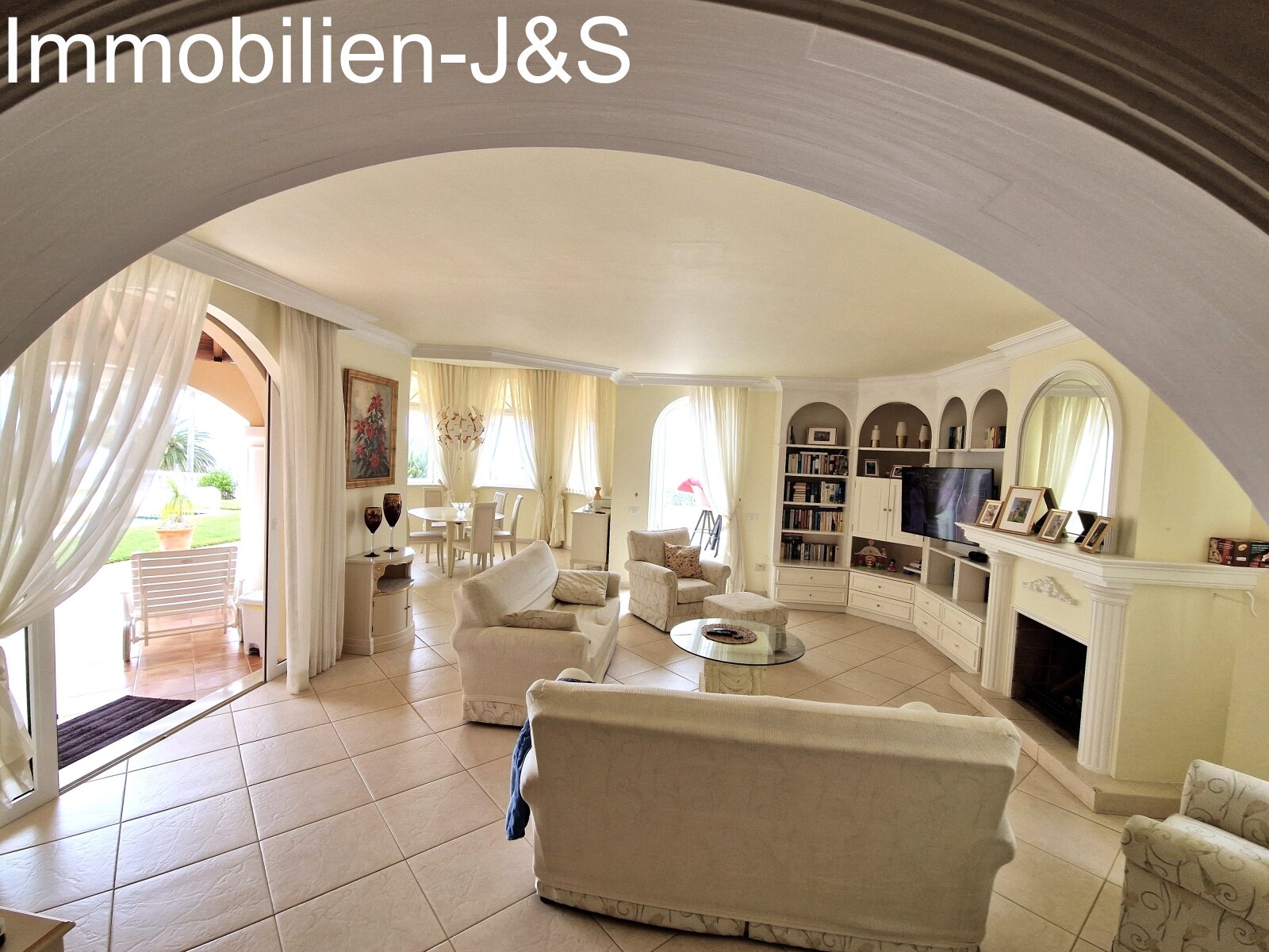 Wunderschöne freistehende Villa mit Pool und atemberaubenden Atlantikblick