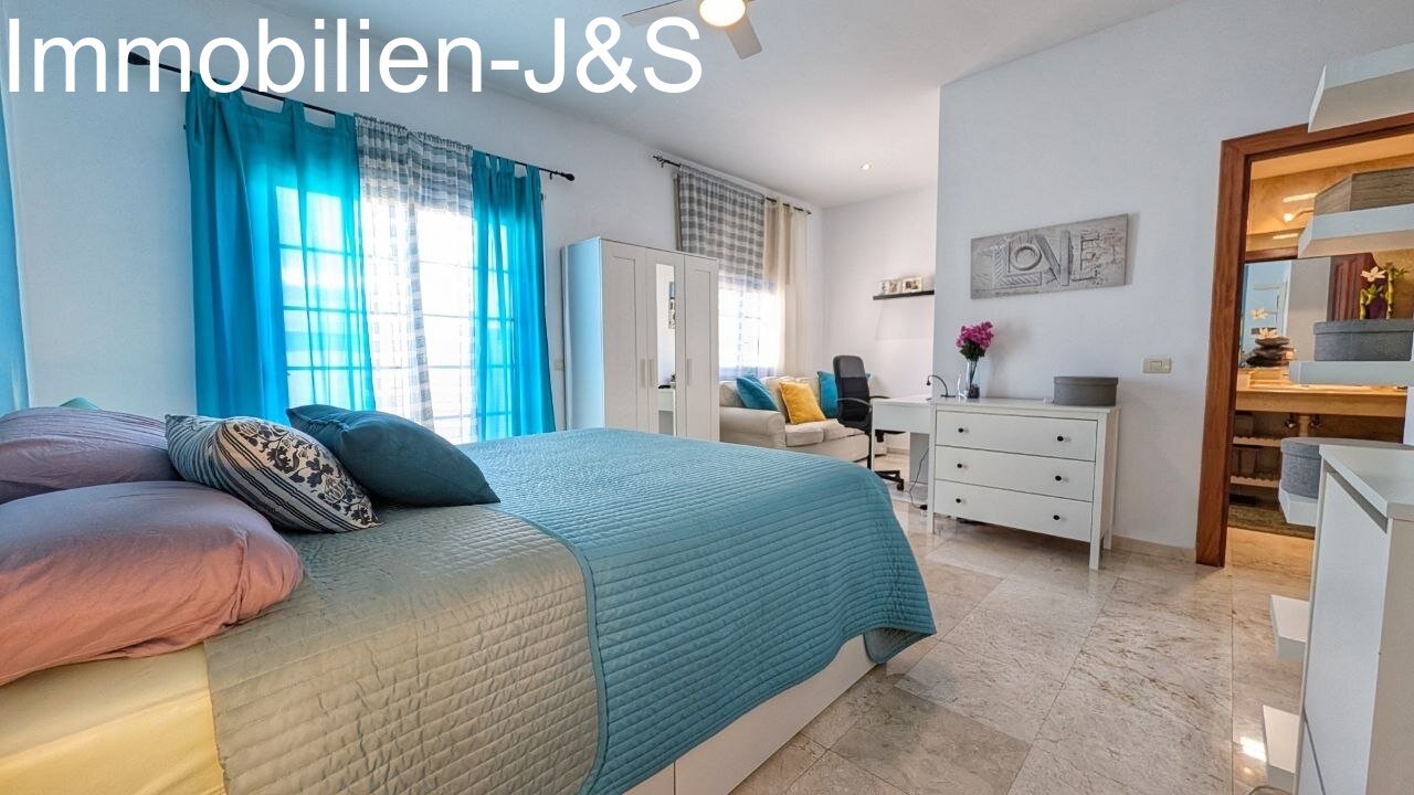 Schickes Eck-Penthouse in der Wohnanlage El Faro, Llano del Camello