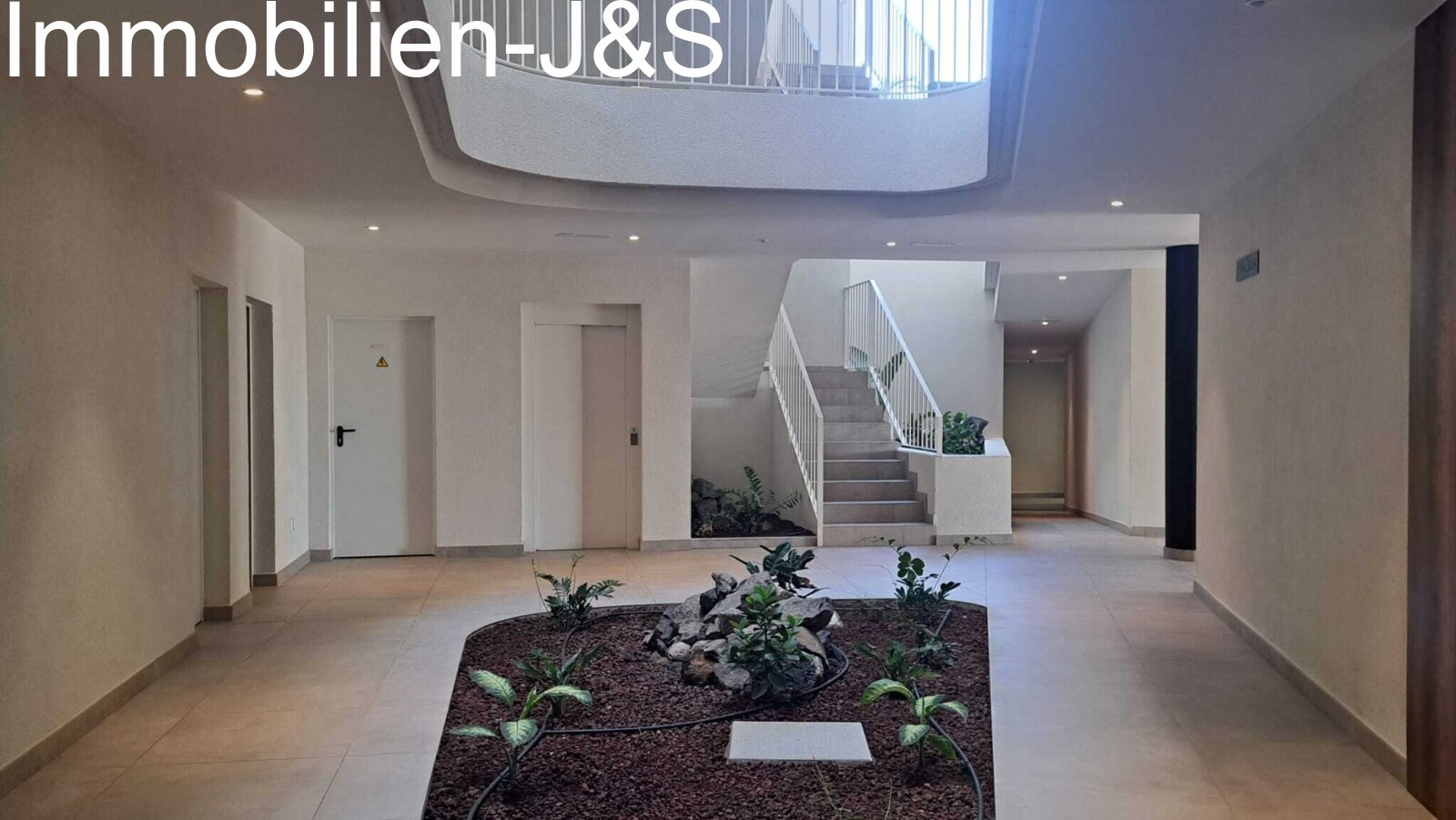 Neues Eck-Apartment mit Poolblick und Abendsonne im "Atlantik Homes"