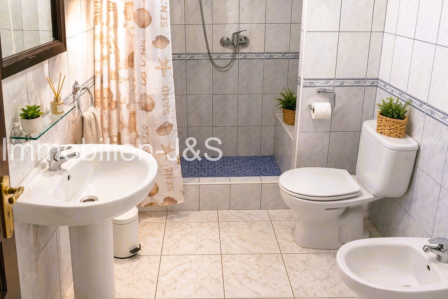 Außergewöhnliches historisches Boutique-Aparthotel mit Charme und sehr guter Rendite