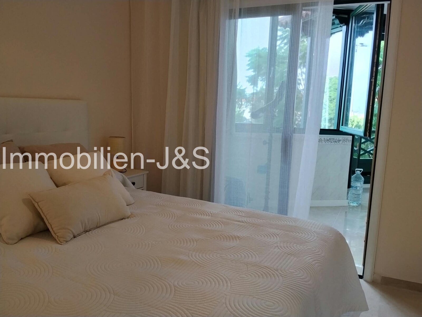 Frisch renoviertes Garten-Apartment in exklusiver Lage von La Paz zur Miete