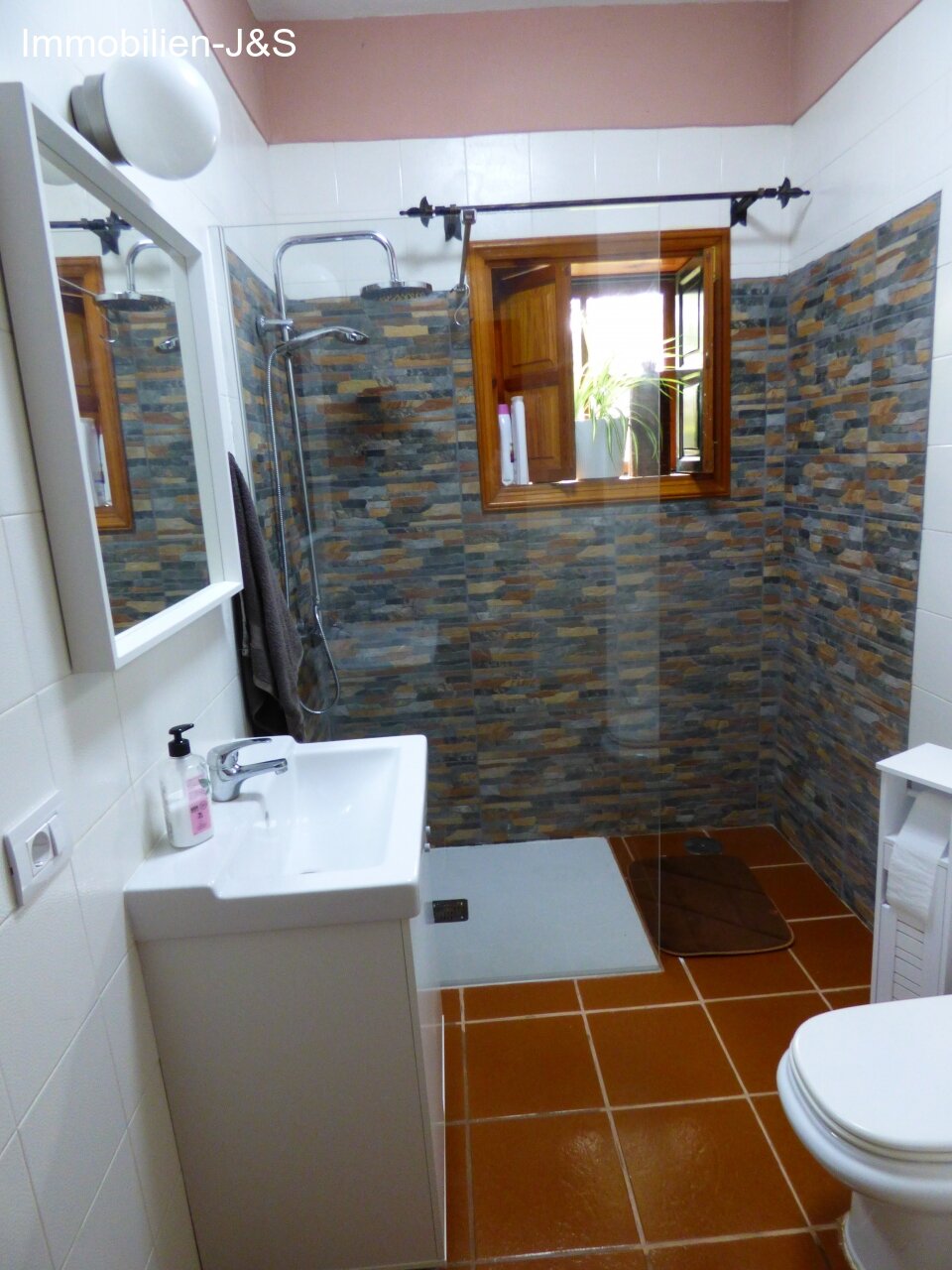 Badezimmer EG 