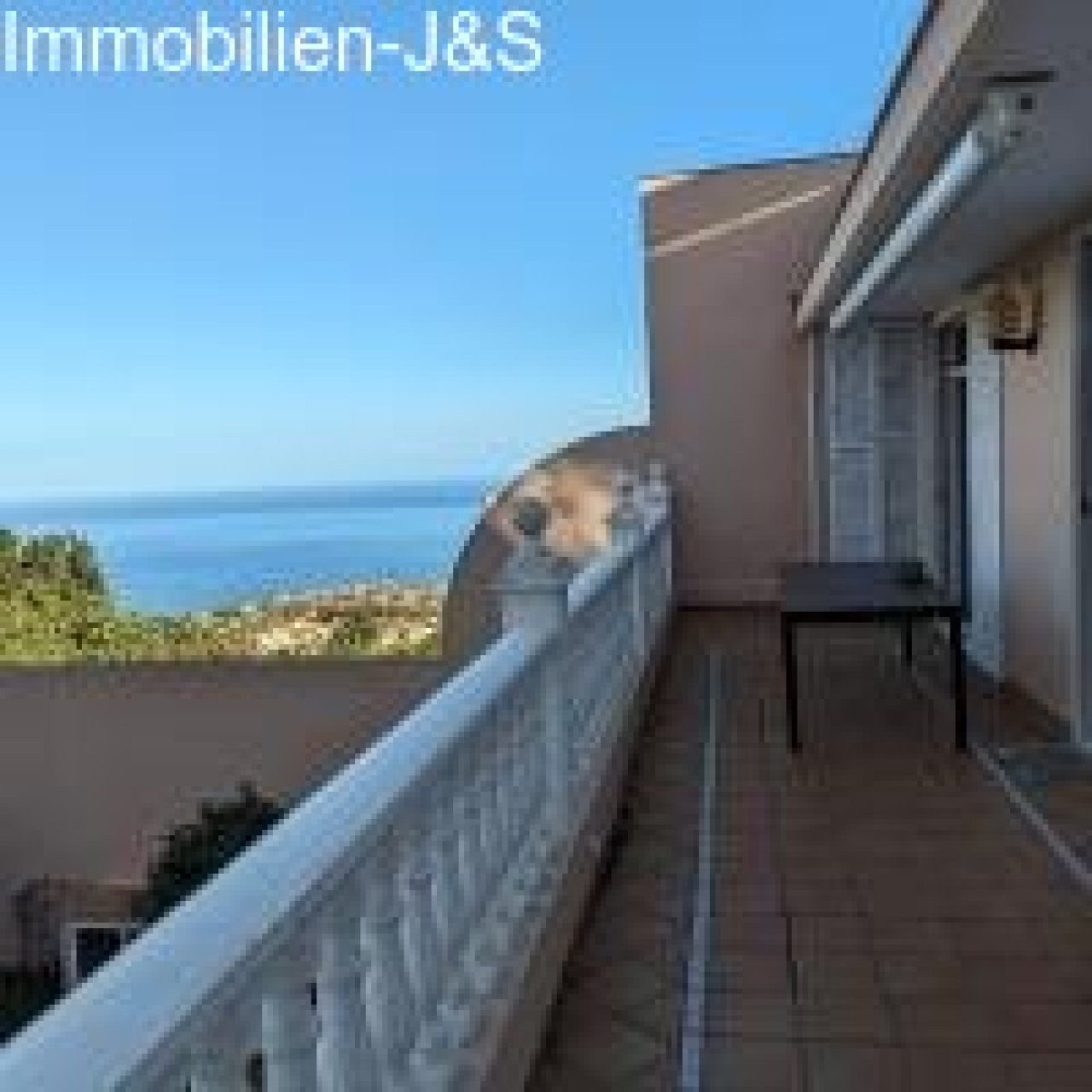 Balkon vor der Küche Balkon vor der Küche