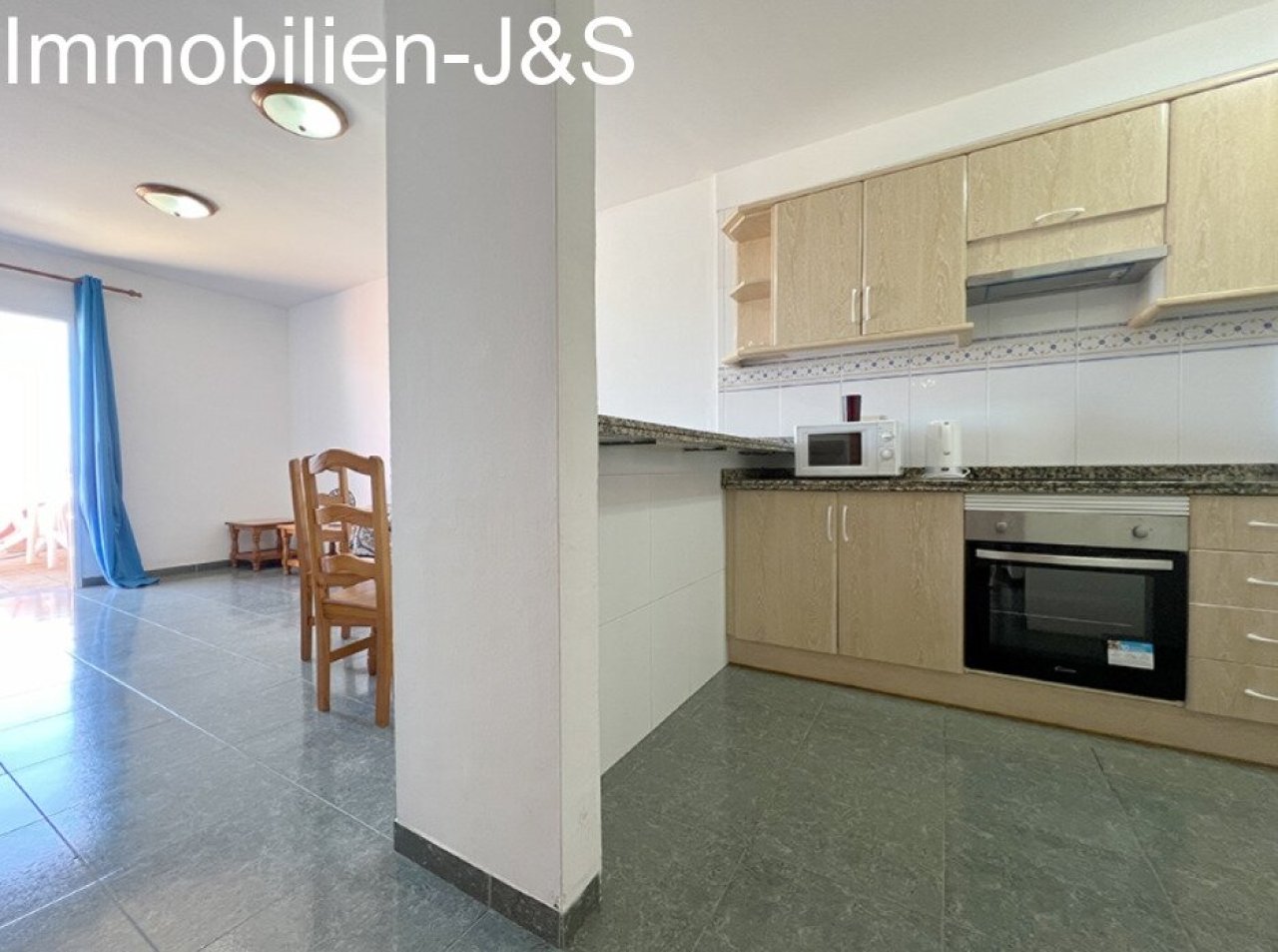 Küche und Wohnzimmer Küche und Wohnzimmer