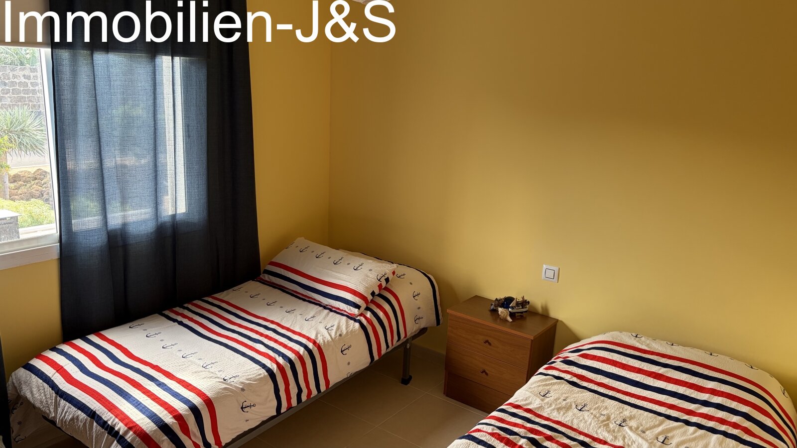 Schlafzimmer 3 mit 2 Einzelbetten Schlafzimmer 3 mit 2 Einzelbetten