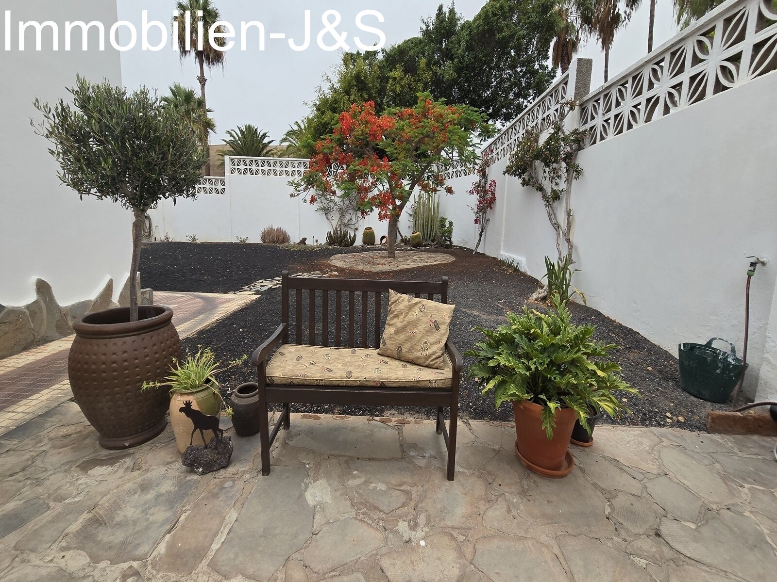 Spectacular villa in Callao Salvaje in a quiet residential area