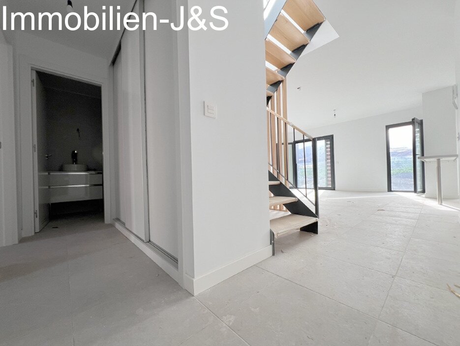 2 Bedroom Penthouse in Playa San Juan