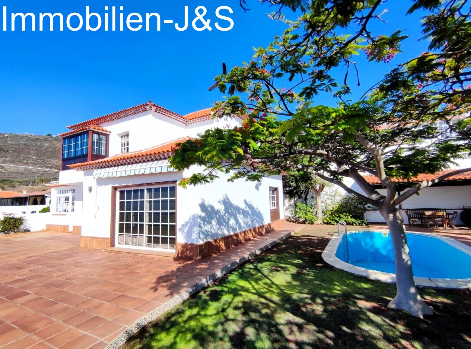 Beautiful villa with panoramic views in El Sauzal