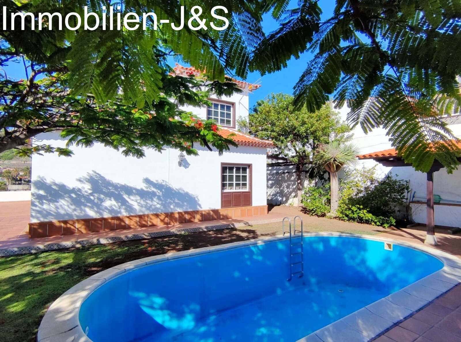 Beautiful villa with panoramic views in El Sauzal