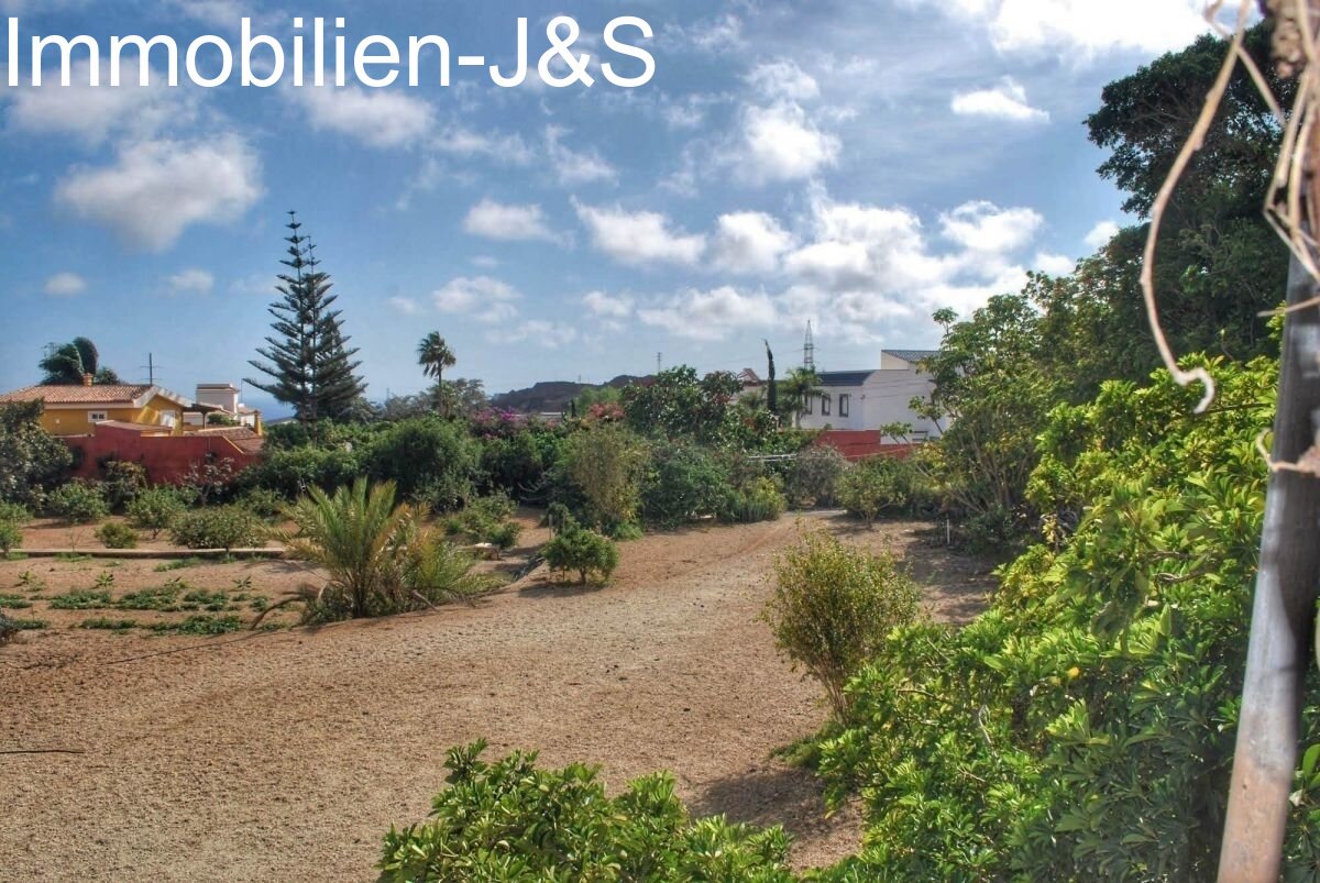 Beautiful villa with spacious garden in San Miguel de Abona