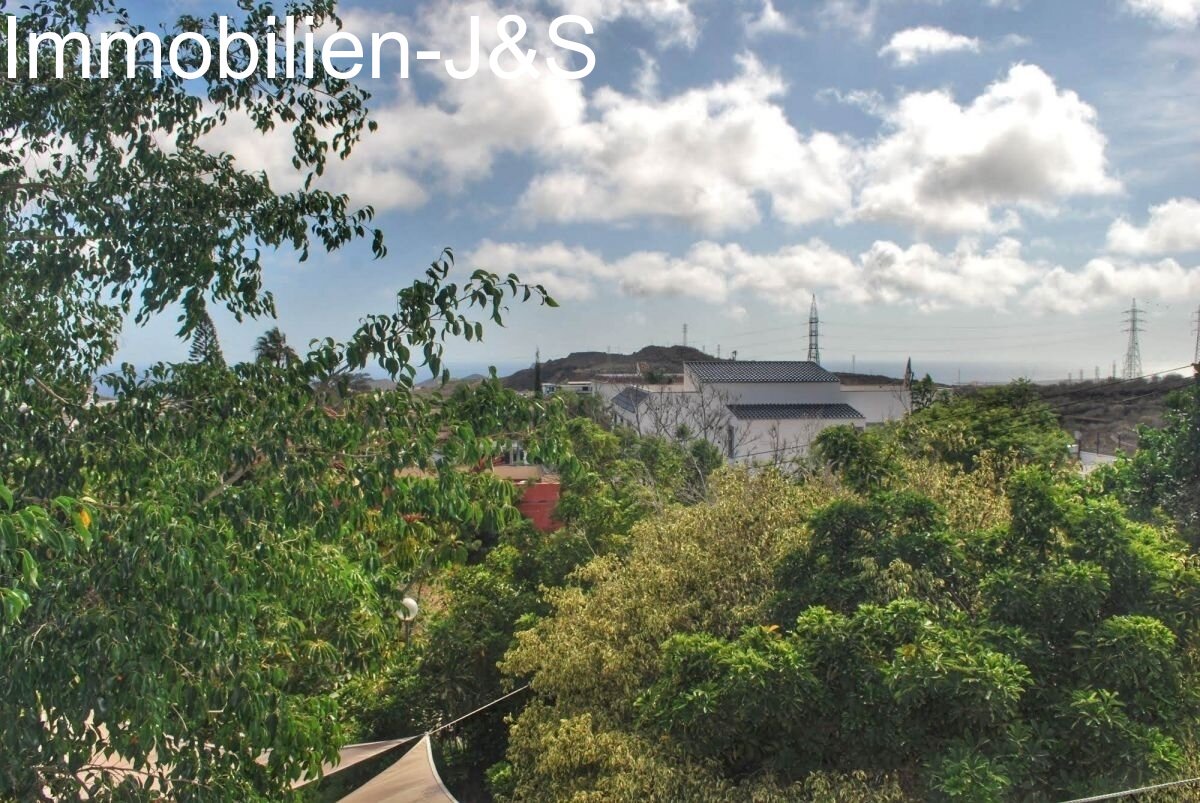 Beautiful villa with spacious garden in San Miguel de Abona