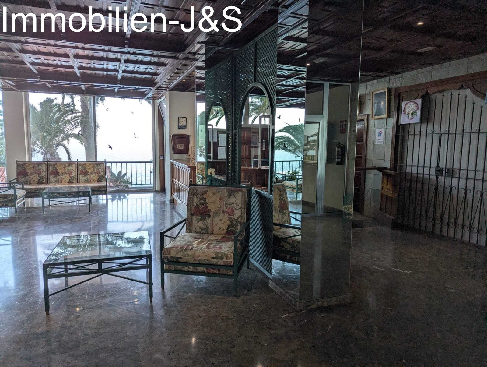 Beautiful, modern apartment with spectacular Atlantic views for long term rental