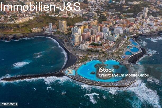 Fantastic investment opportunity! Commercial center in Puerto de la Cruz