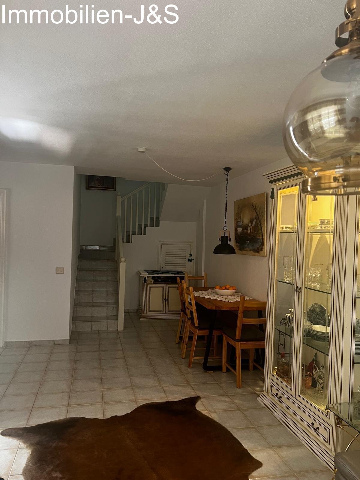 3-bedroom maisonette apartment with sea views in Costa del Silencio