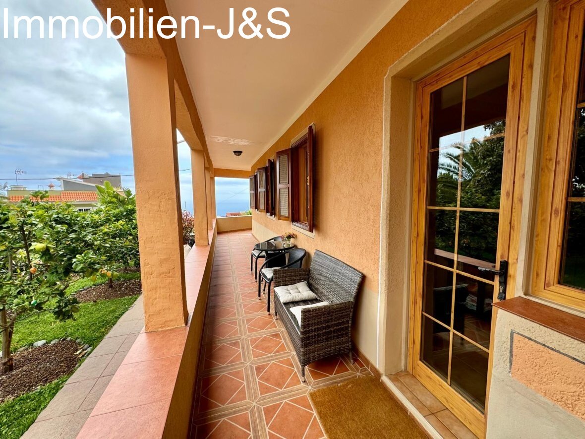 Charming house with large garden, sea and Teide views in Icod de los Vinos