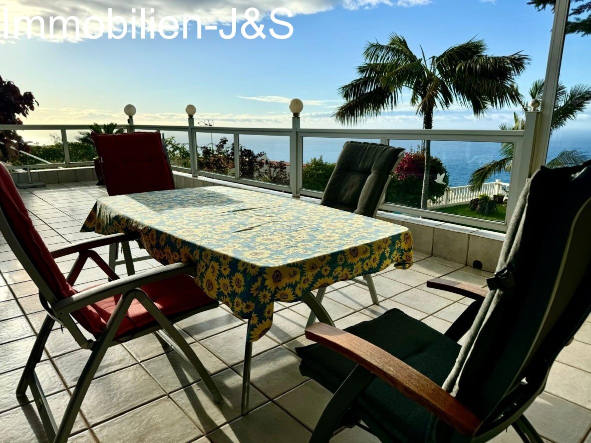 Dream home in Puntillo del Sol with fantastic Atlantic Ocean views