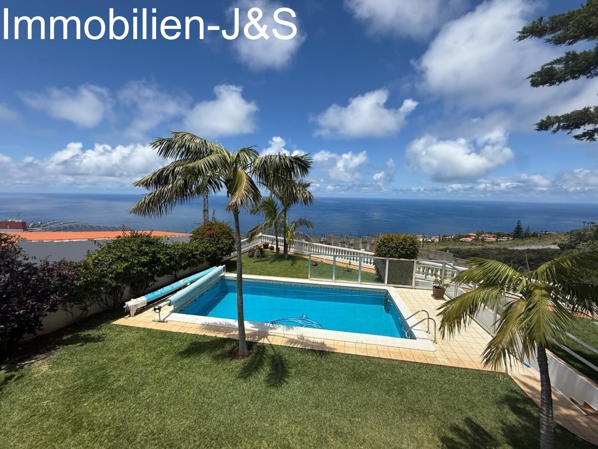 Dream home in Puntillo del Sol with fantastic Atlantic Ocean views