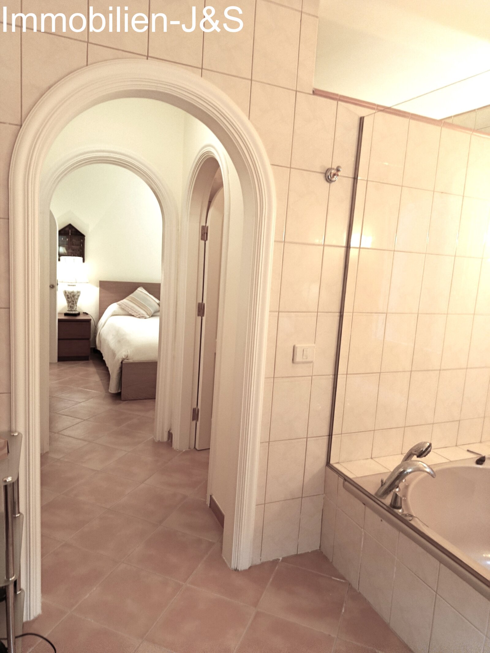 Beautiful detached villa with pool and breathtaking Atlantic views