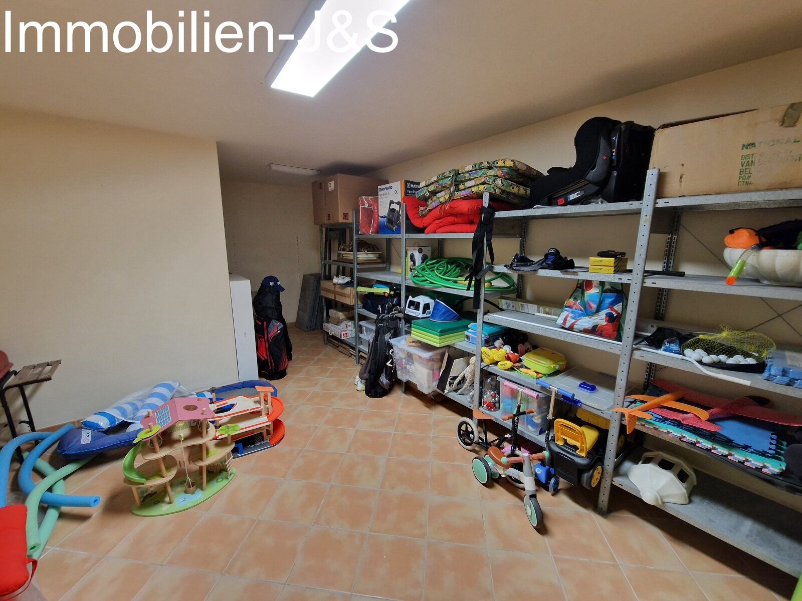 Beautiful detached villa with pool and breathtaking Atlantic views