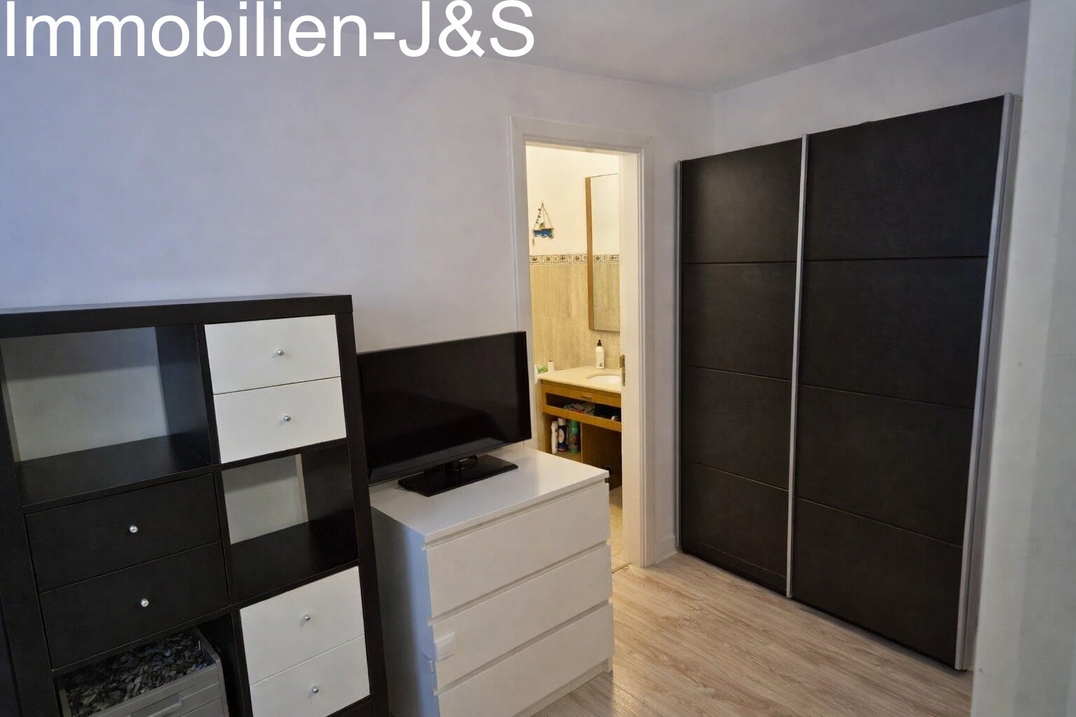 Fantastic corner townhouse with pool in Puerto de la Cruz