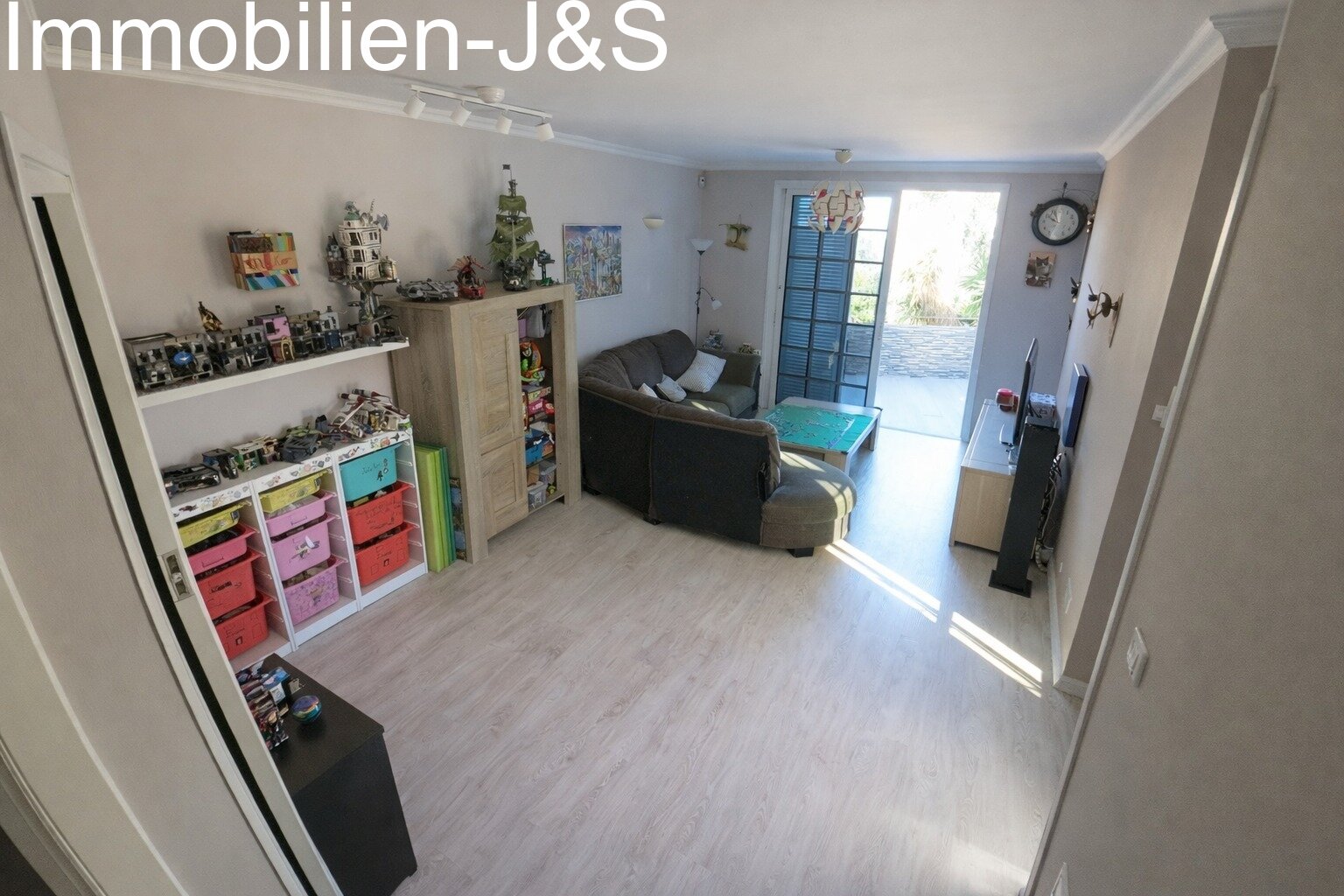 Fantastic corner townhouse with pool in Puerto de la Cruz