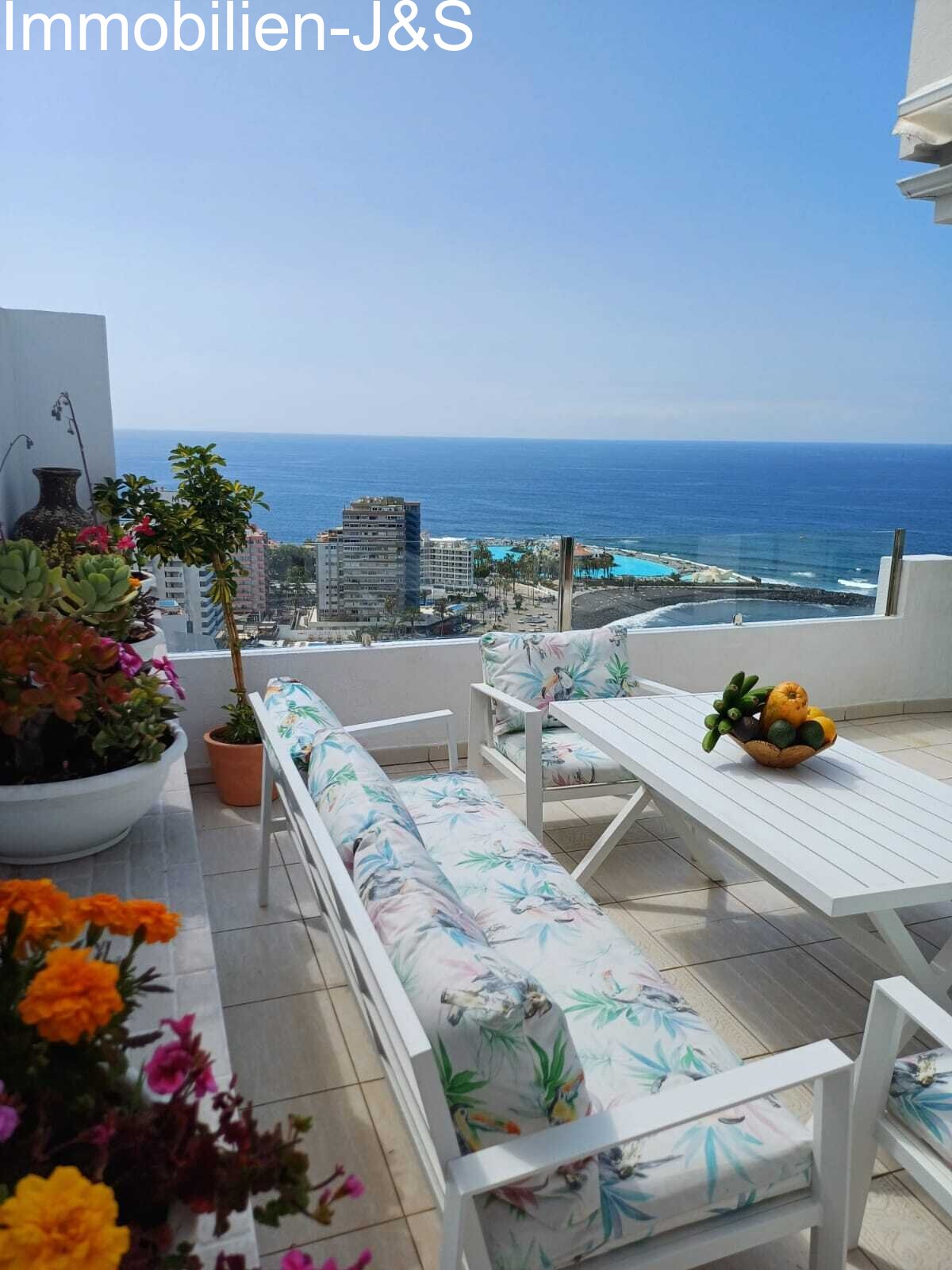 A Unique Jewel: Your Private Vantage Point over the Atlantic