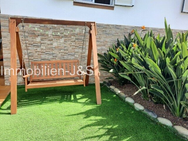 Single-Level Dream Home Detached Villa with Panoramic Views in Santa Úrsula