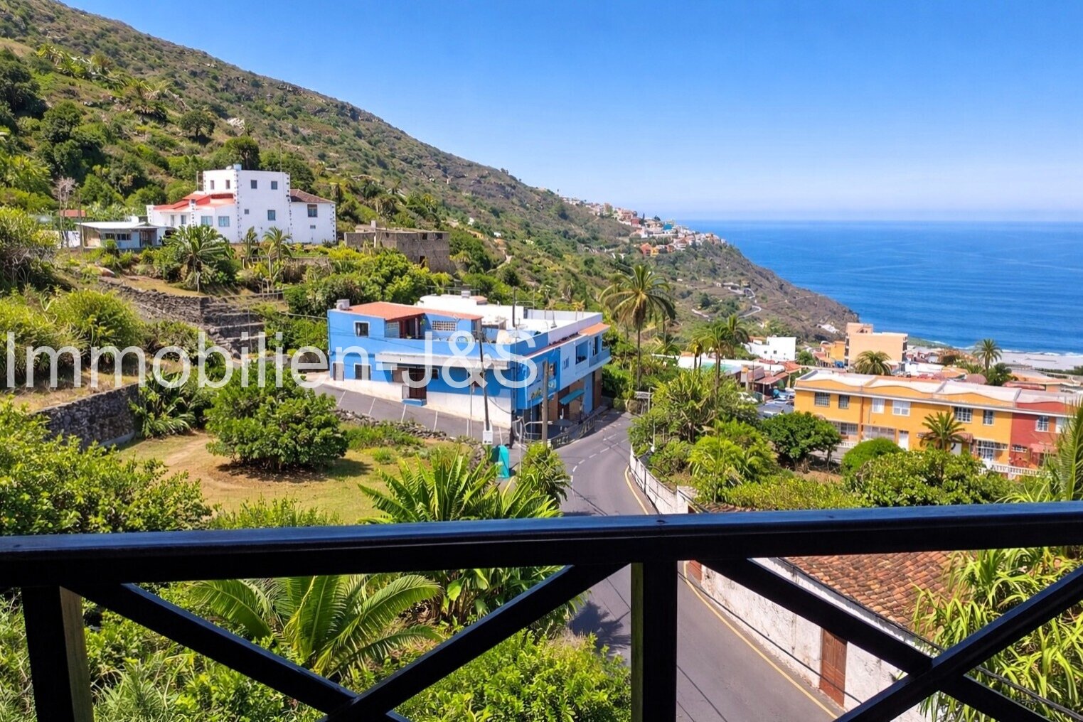 Exceptional Historic Boutique Aparthotel with Charm and High Yield