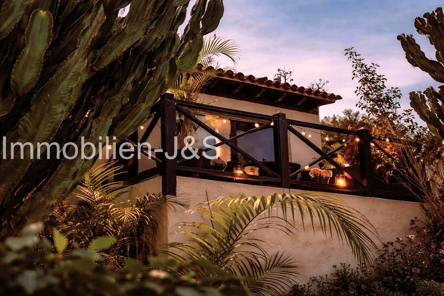 Exceptional Historic Boutique Aparthotel with Charm and High Yield