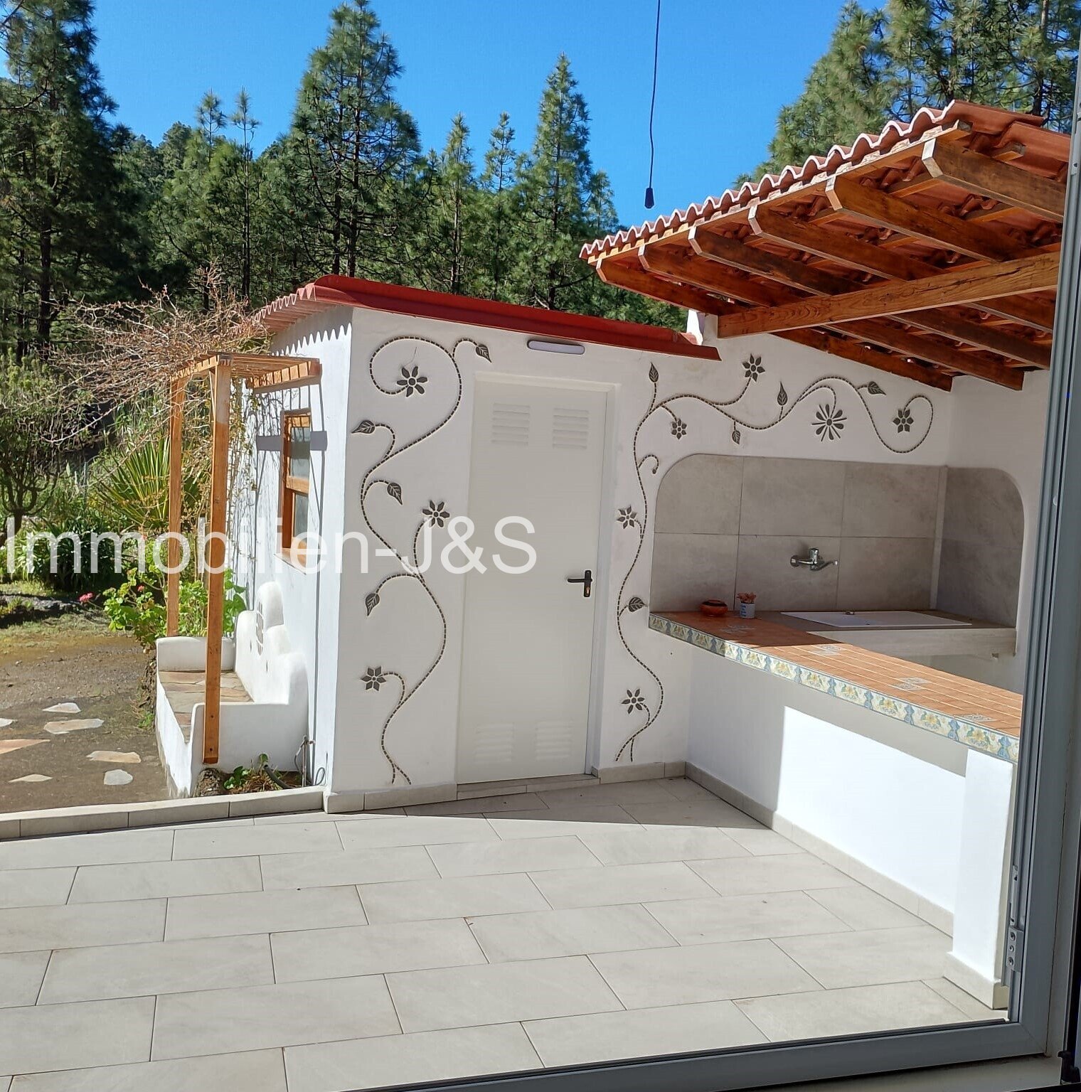 A sanctuary for the soul: a stunning home in La Montañeta