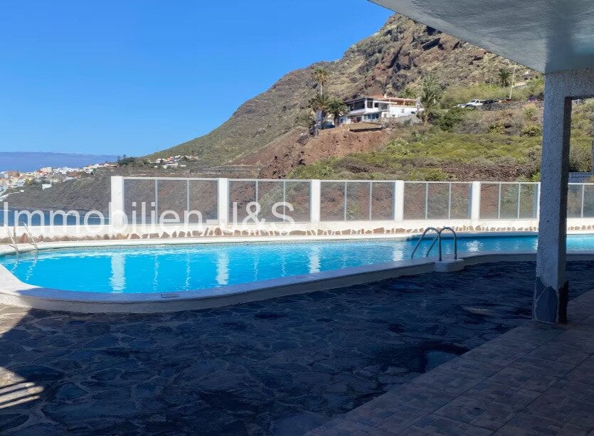 Ocean Views & Luxury in Bajamar! Boutique Apartment