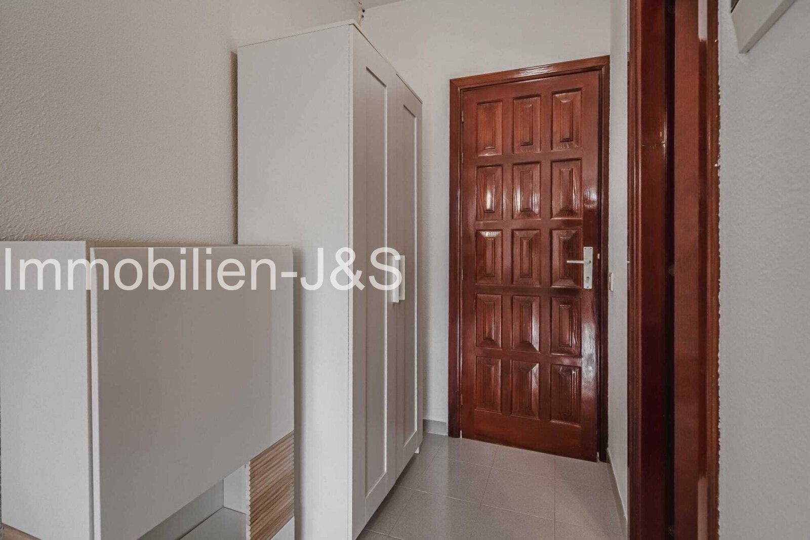 High-Yield Investment Property: Two Studios near Parque Taoro & Hospiten