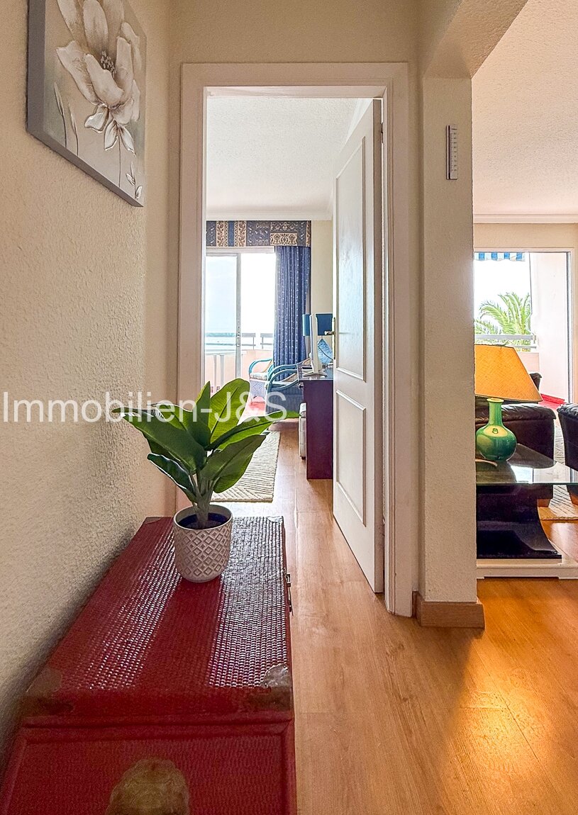 Stunning 3-room apartment with magical Atlantic views in the Maritim complex
