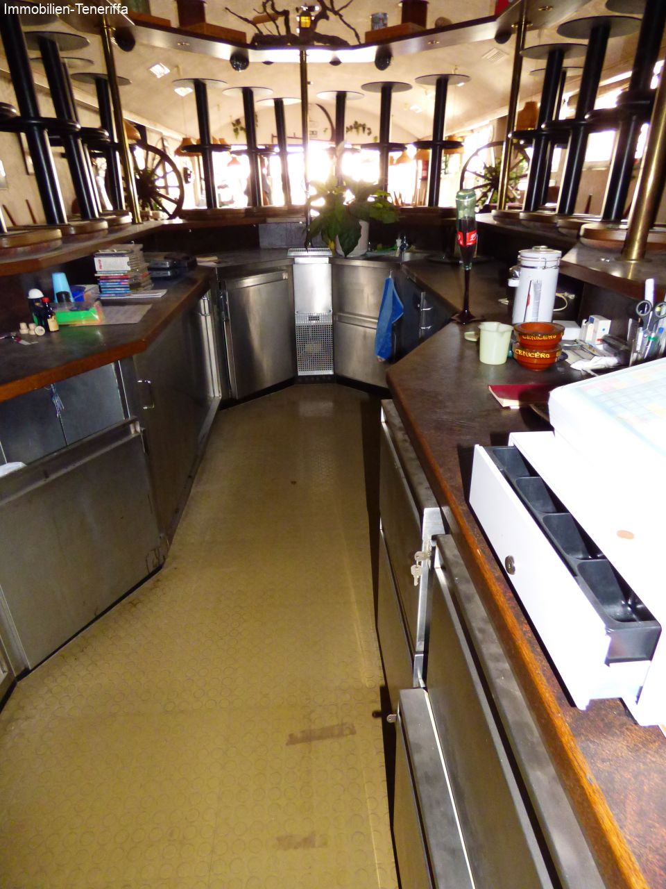 Counter interior Counter interior