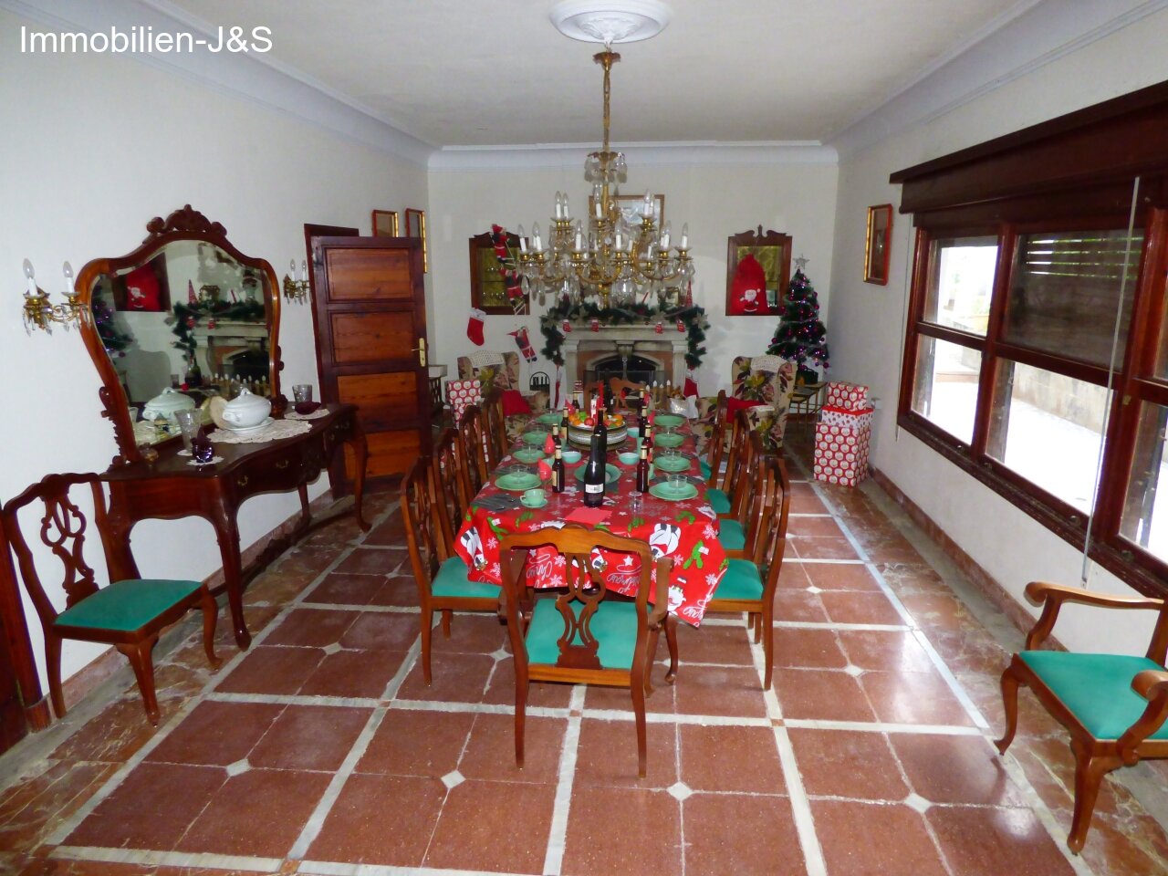 dining room