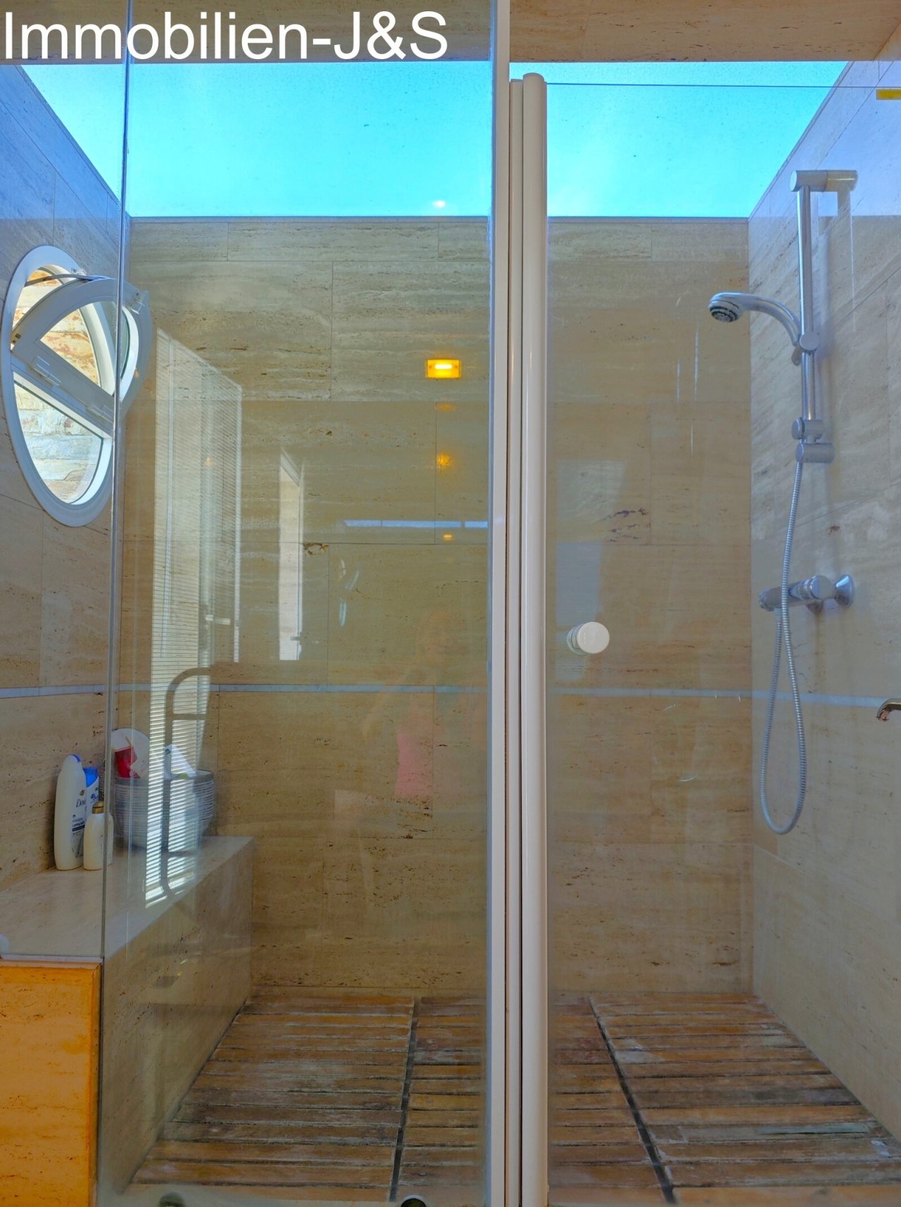 Shower Shower