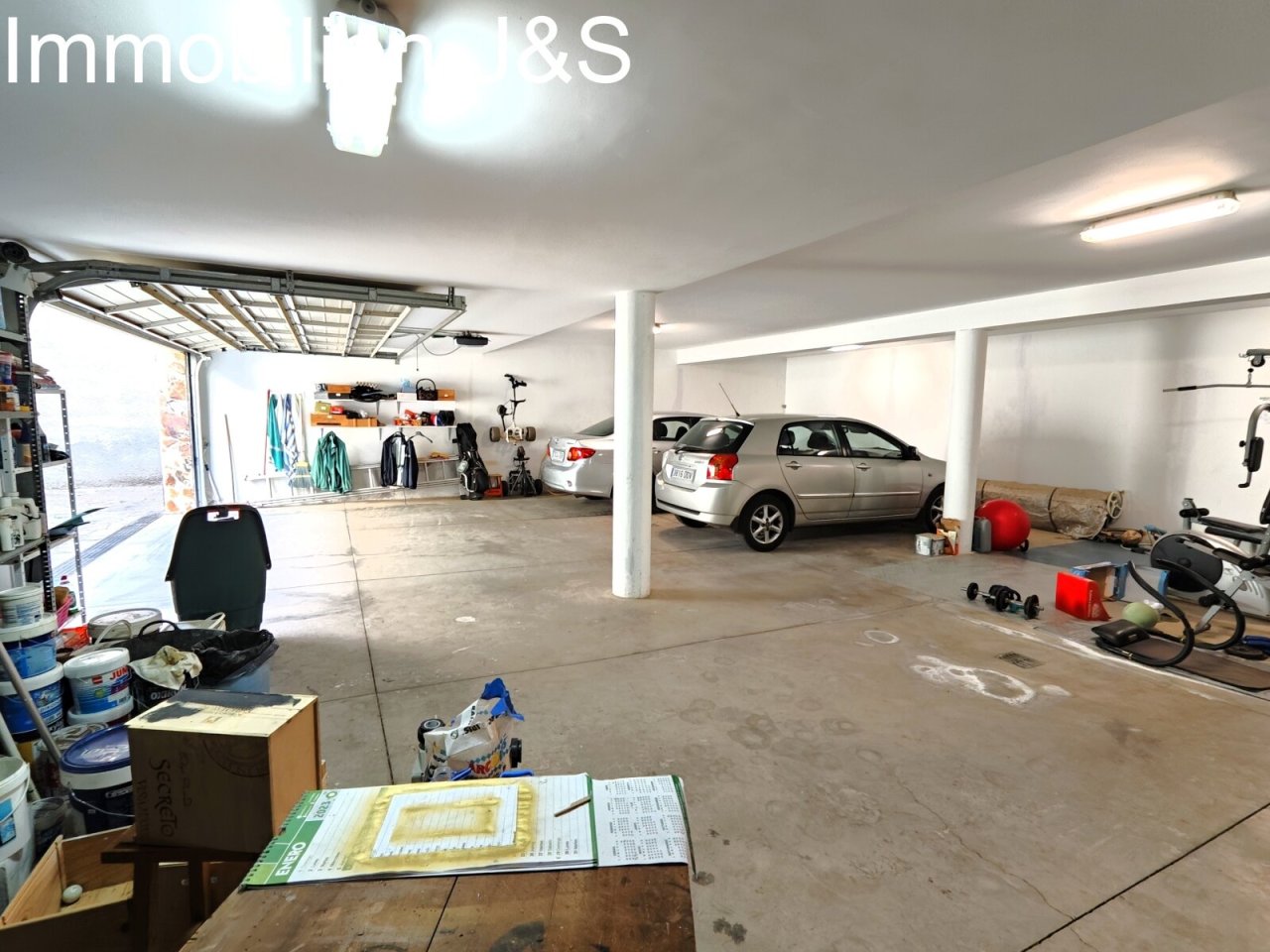 Garage Garage