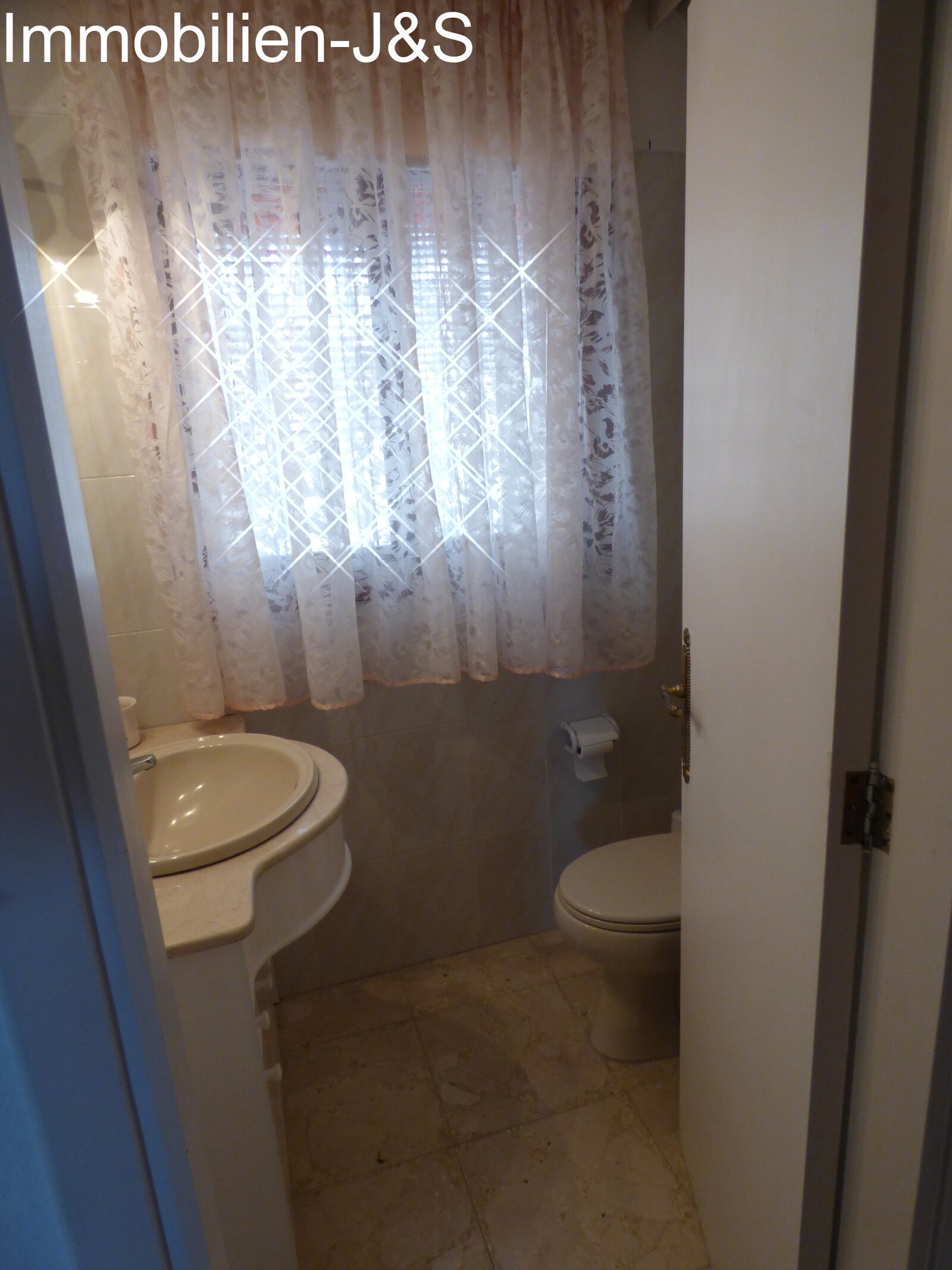 Guest WC Guest WC