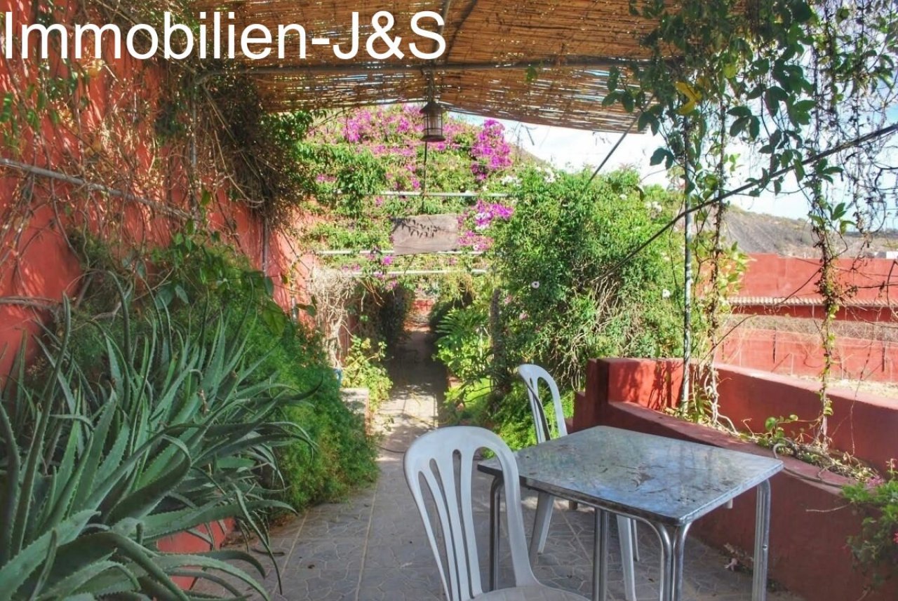 Outdoor area Outdoor area