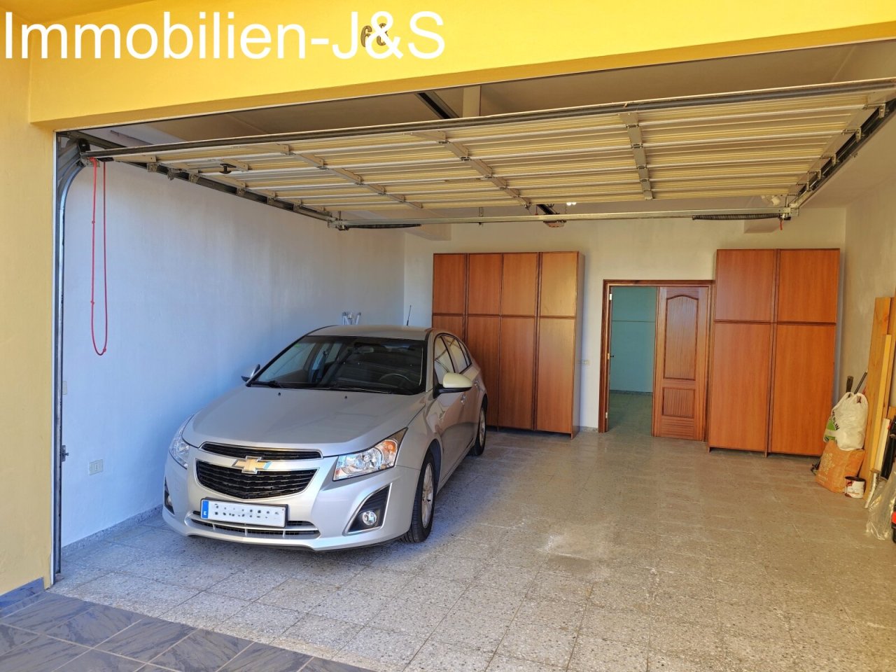 garage garage