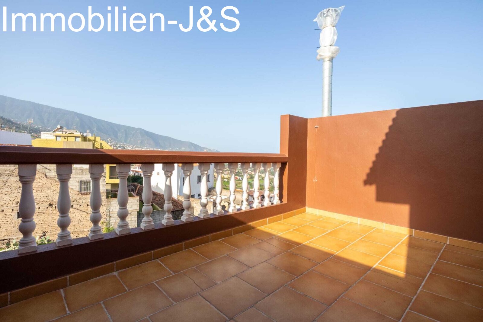 Roof terrace