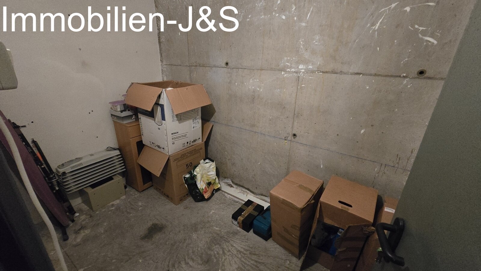 Storage room Storage room