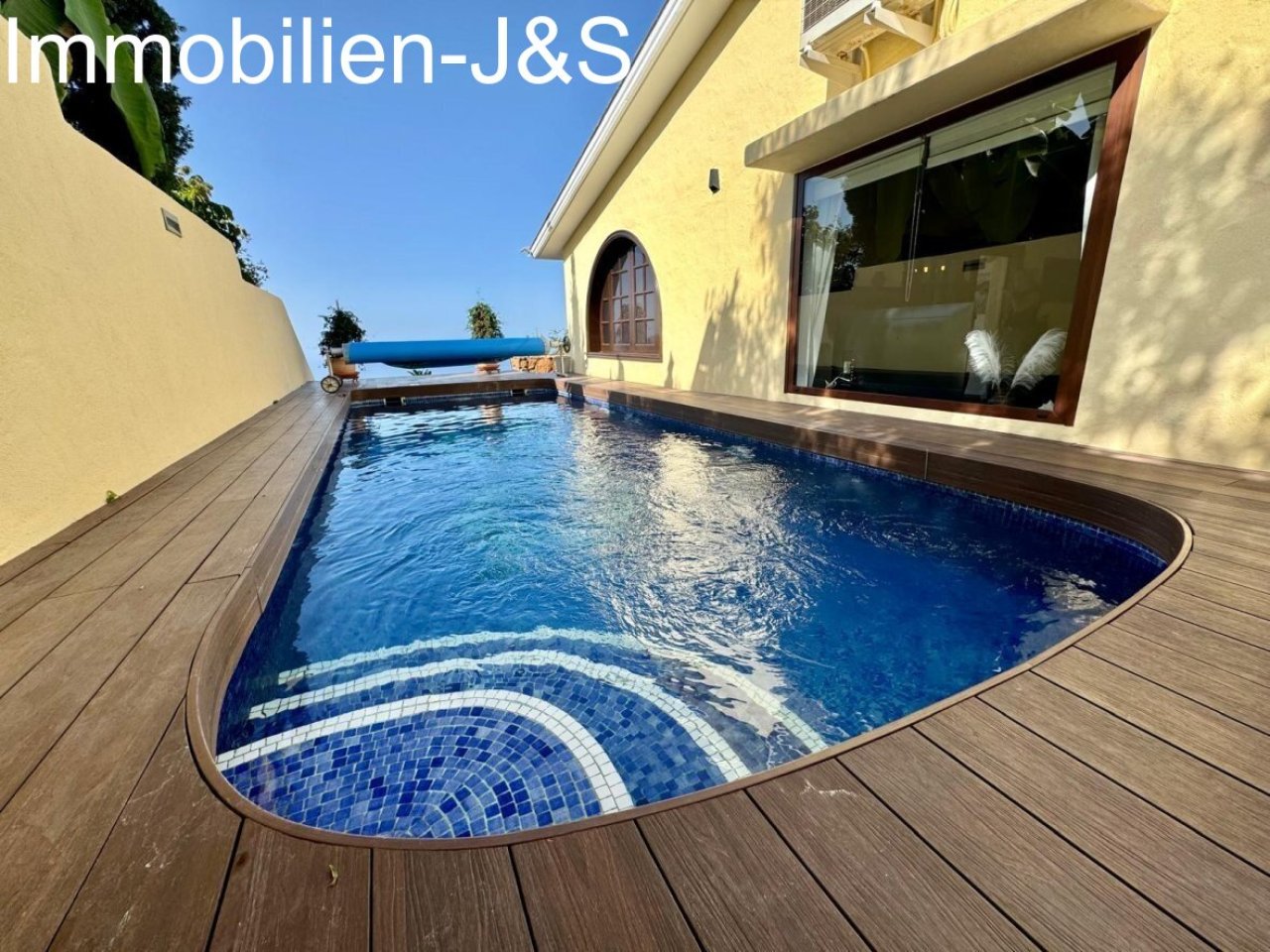 Swimming pool Swimming pool