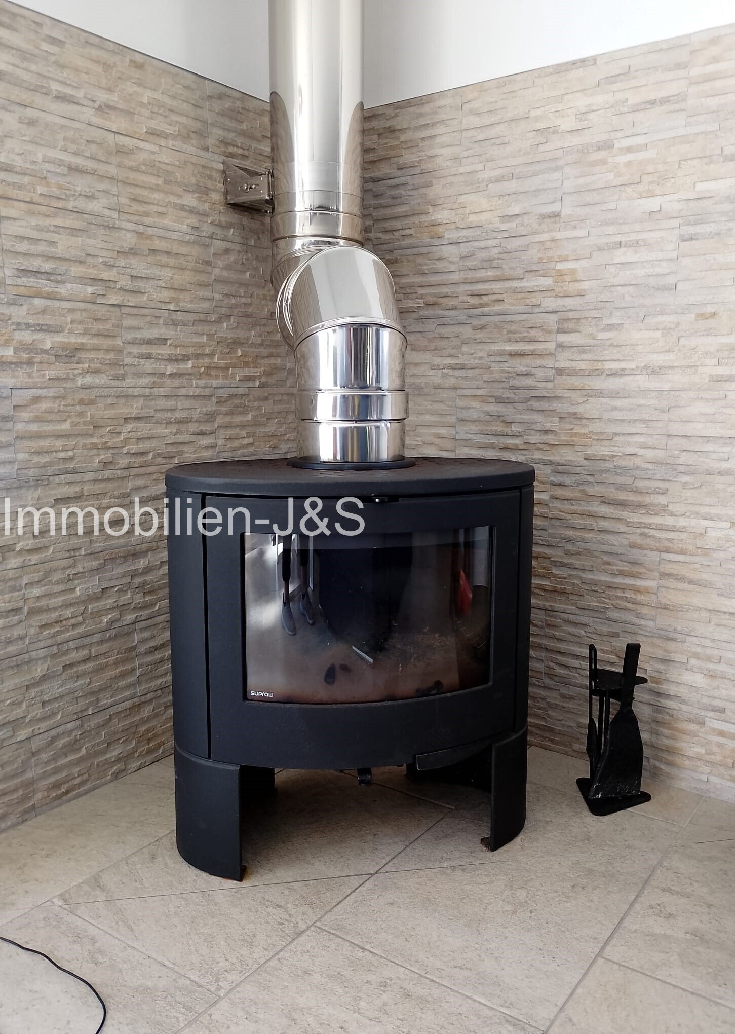 Wood-burning stove