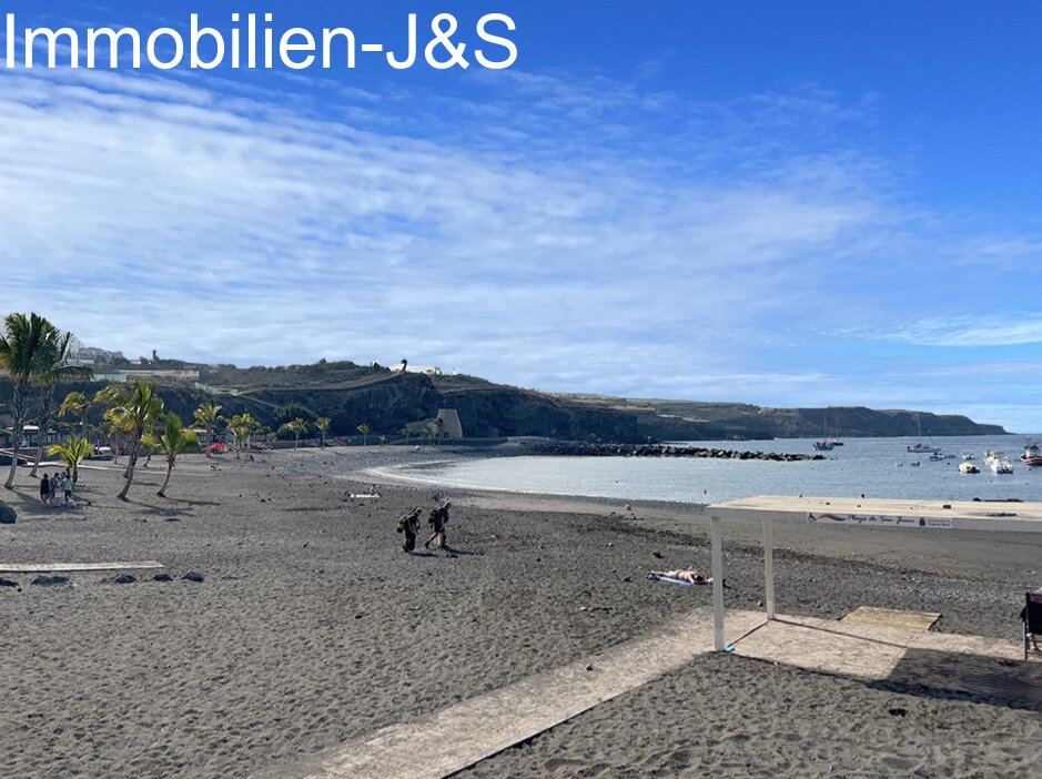 Ático de 2 dormitorios en Playa San Juan