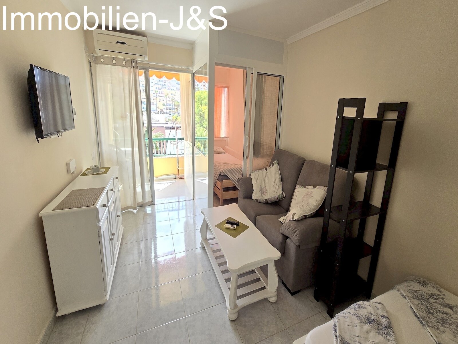 Acogedor estudio en venta en Los Cristianos, Complejo Torres del Sol