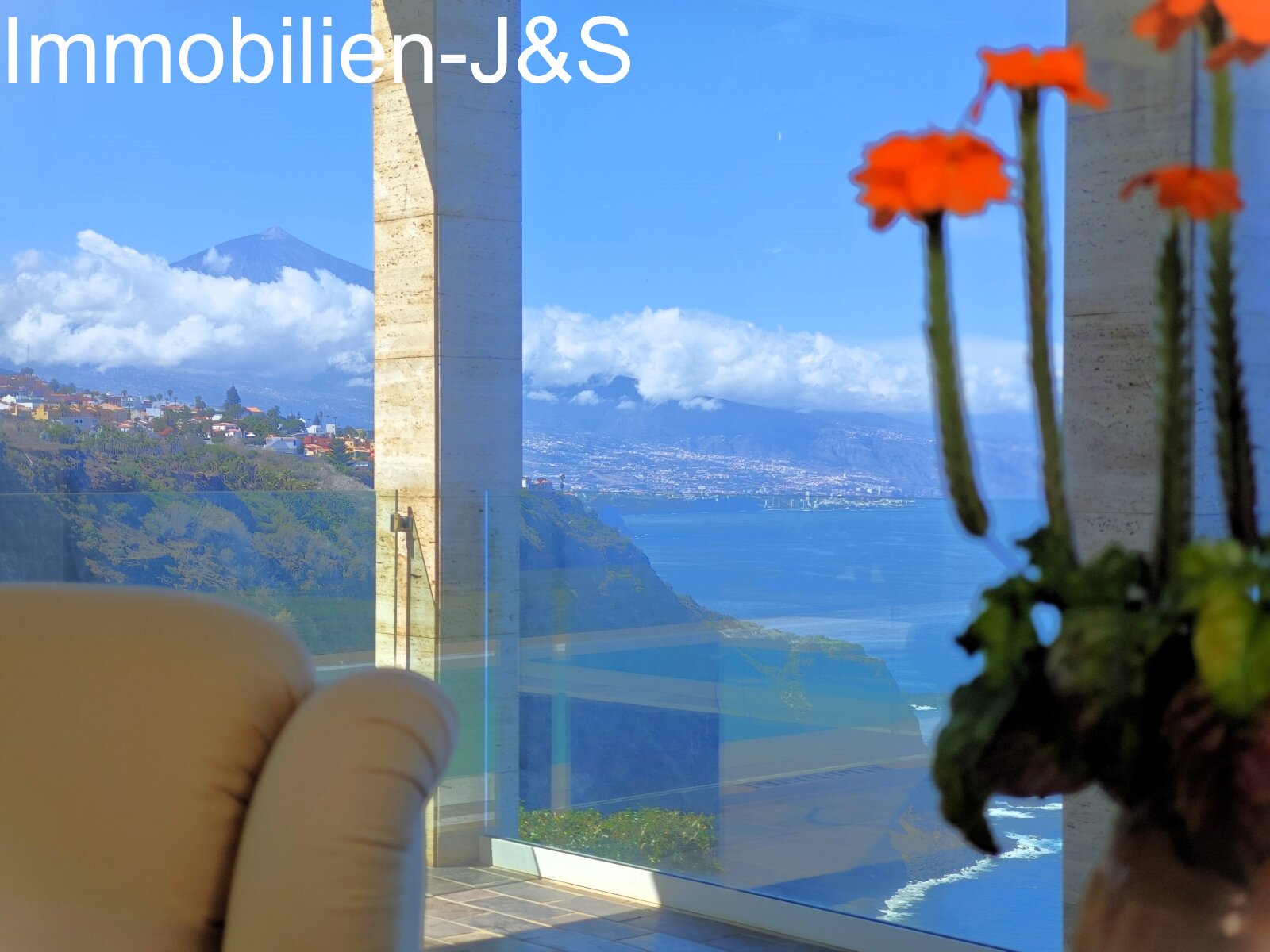 Espectacular villa en una ubicación privilegiada en el soleado «Jardín del Sol».