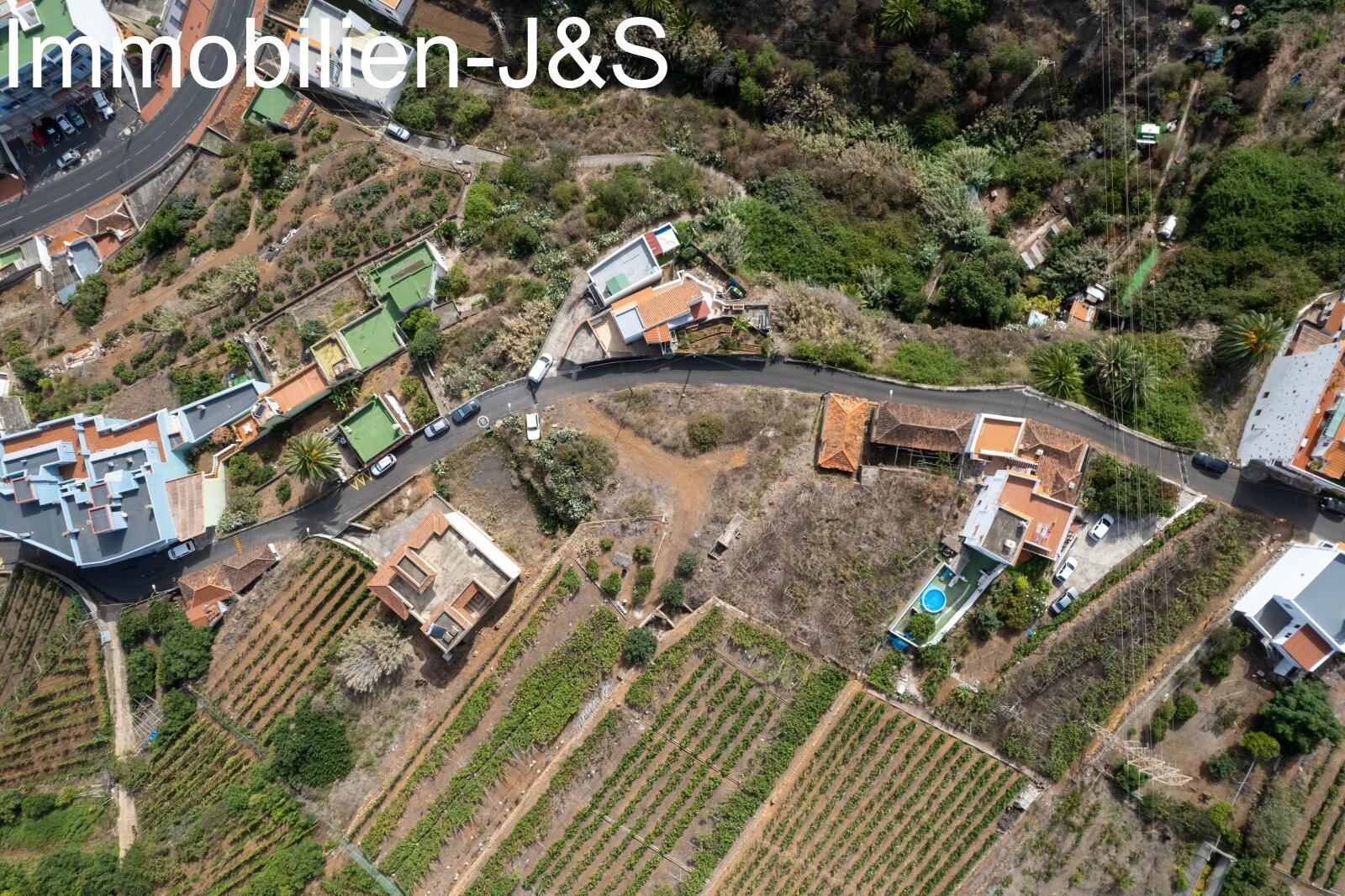 Propiedad con terreno agrícola adicional en Santa Ursula